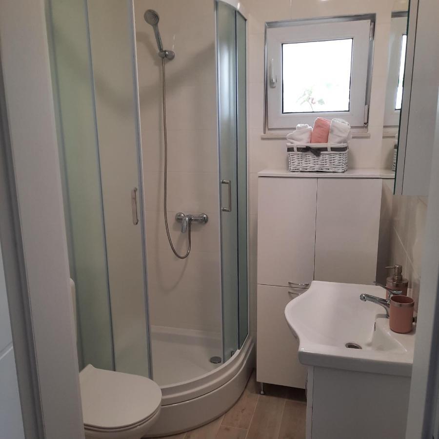 Studio Apartman Mare トロギール エクステリア 写真